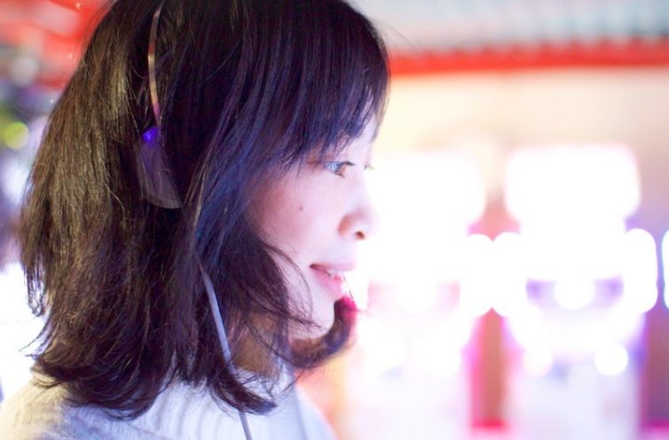 ゲーセン歴25年の「ゲーセン女子」おくむらなつこさんが語る “ゲーセン文化”の今昔 ゲーセン歴25年の「ゲーセン女子」おくむらなつこさんが語る “ゲーセン文化”の今昔 IGCC
